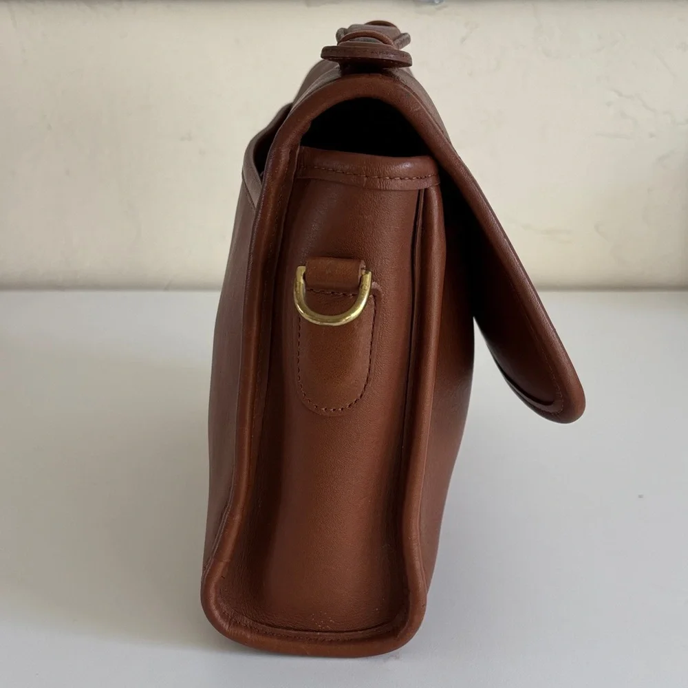 Coach Vintage Brown‎ Leather 9870 Court Crossbody Bag